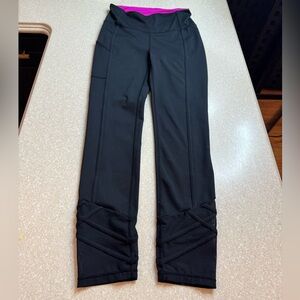 Lilly Pulitzer leggings/yoga pants, black and pink with inner pocket (S)Luxletic